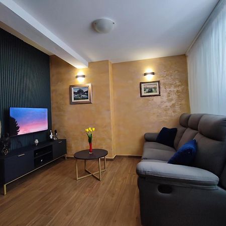 Apartment With Sea View Baška Voda المظهر الخارجي الصورة